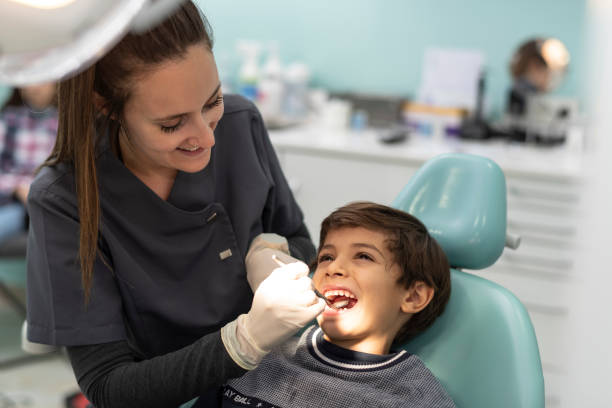 Best Emergency Tooth Extraction in Lapeer, MI